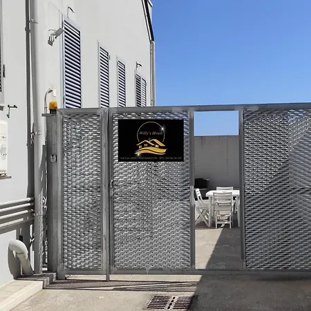 Апартаменты Willy's House *